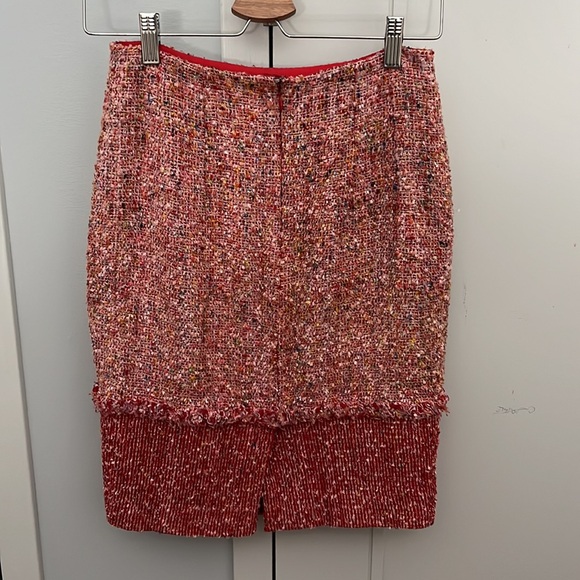 Carolina Herrera tweed skirt, size 4 - Picture 2 of 8